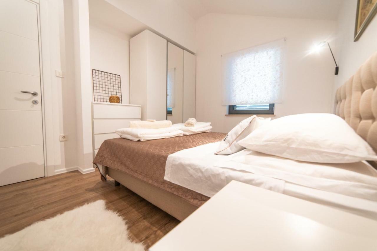 Apartmani D & J Orasac Εξωτερικό φωτογραφία