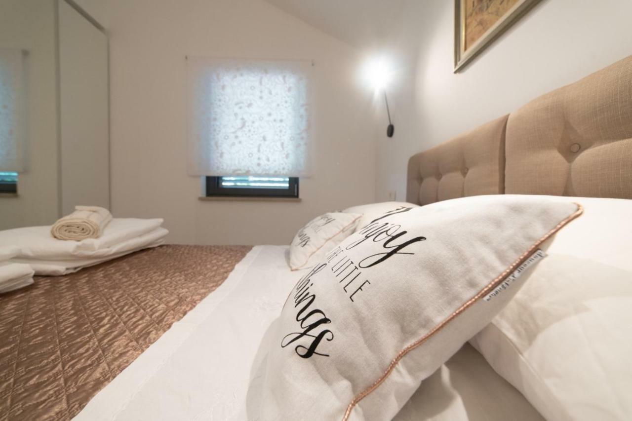 Apartmani D & J Orasac Εξωτερικό φωτογραφία